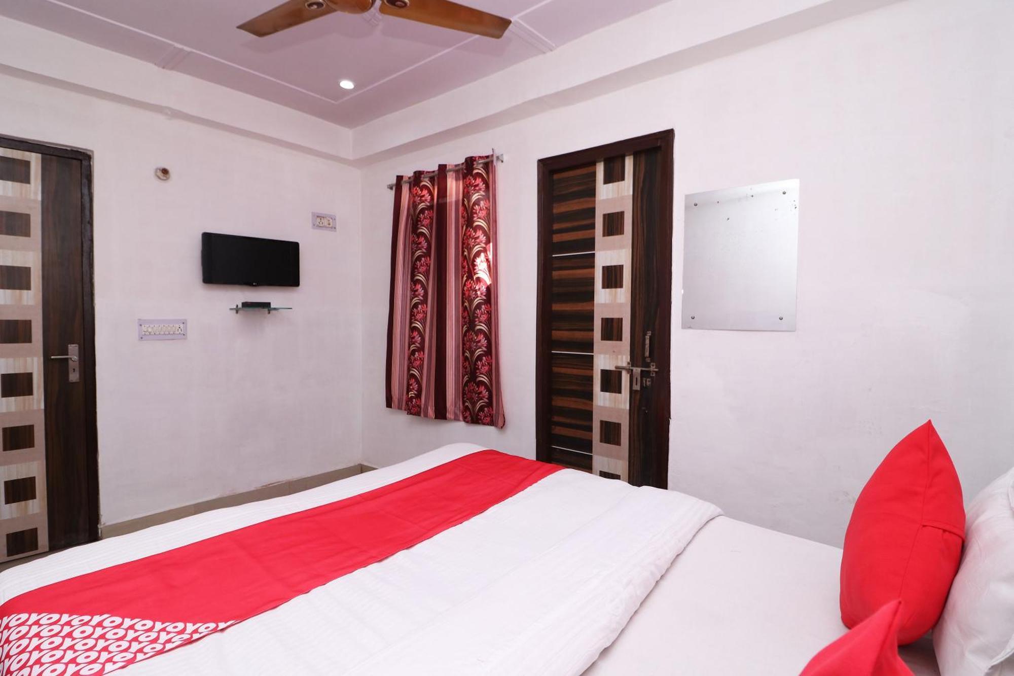 Four Seasons Hotel Agra  Exterior photo